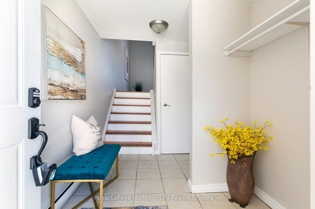 21 - 644 Lakeshore Drive