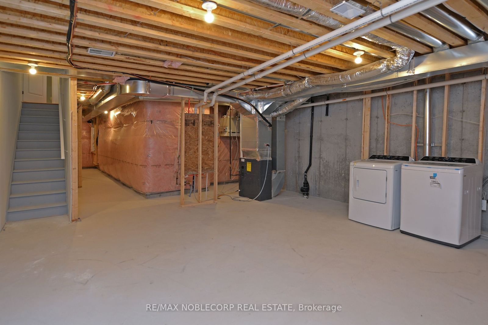 33 Keenan Street - Photo 24