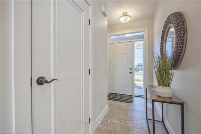 84 POTTER Drive — photo 3