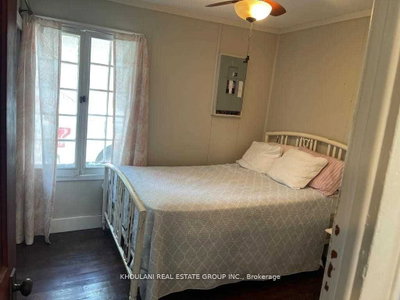 315 Eastwood Avenue — more photos