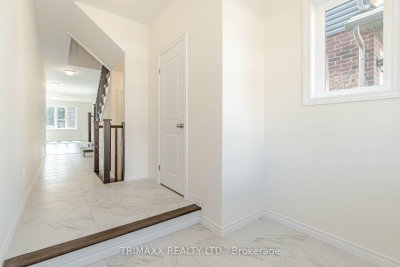 36 Henry Maracle Street — photo 4