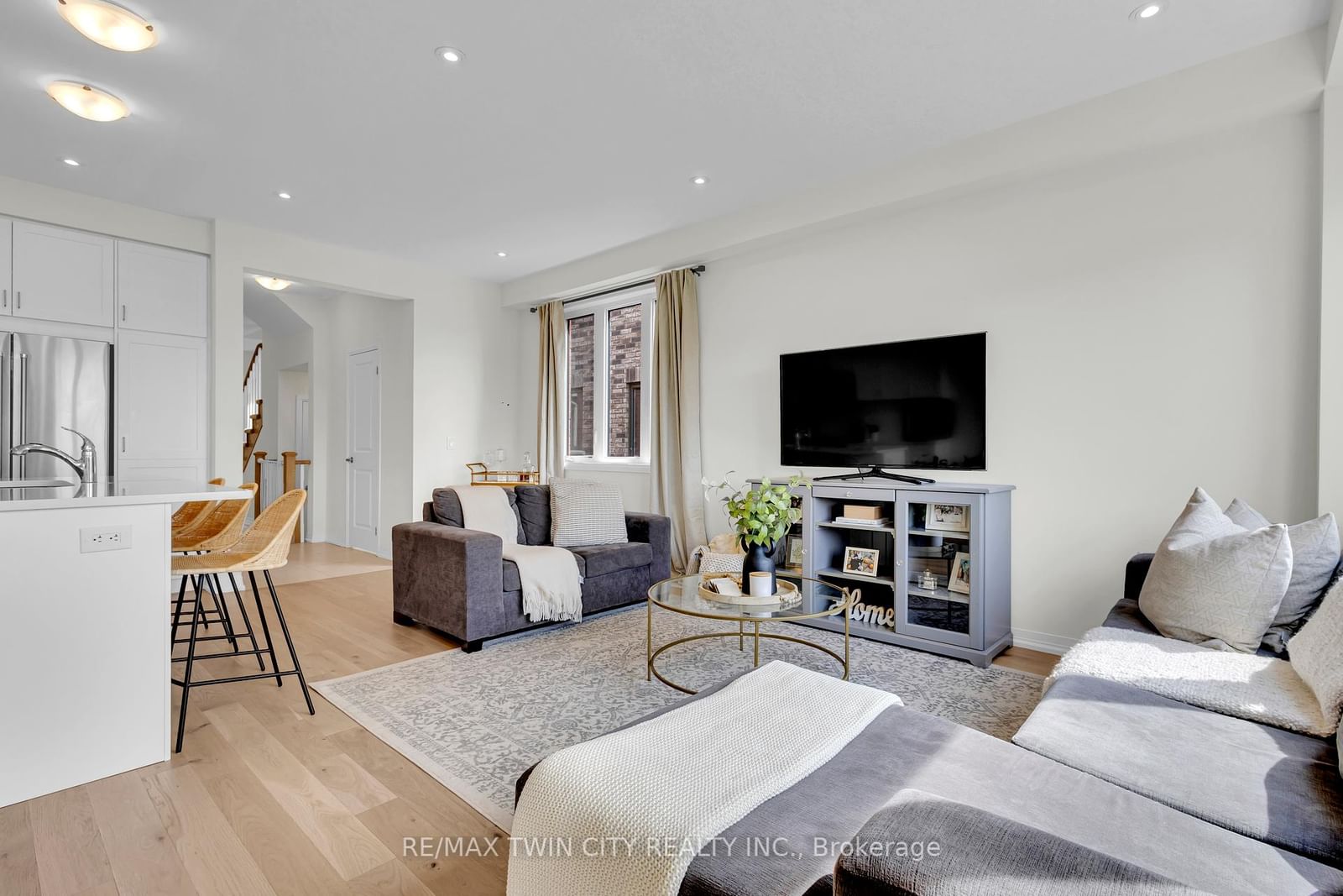 11 Crossmore Crescent - Photo 14