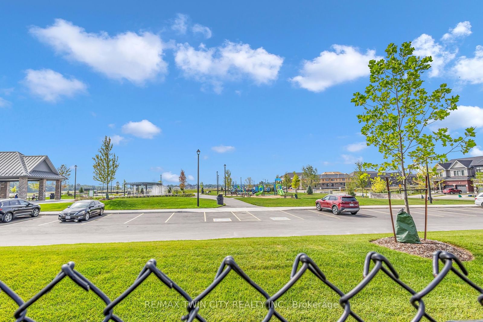 11 Crossmore Crescent - Photo 23