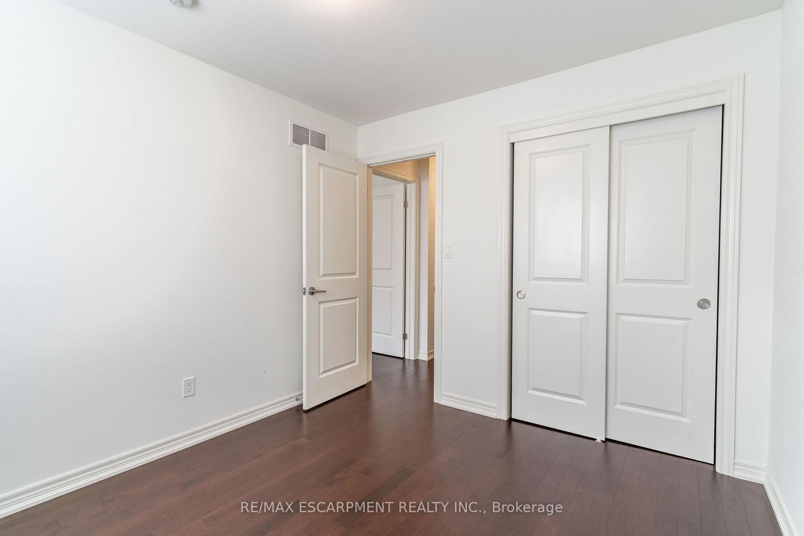 40 Damude Avenue - Photo 13