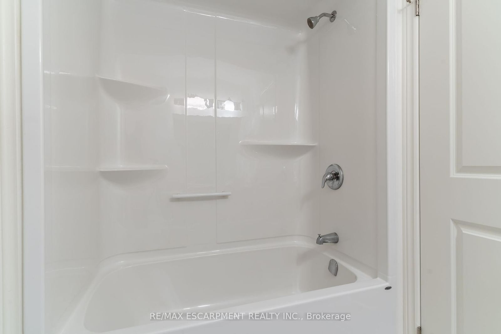 40 Damude Avenue - Photo 16