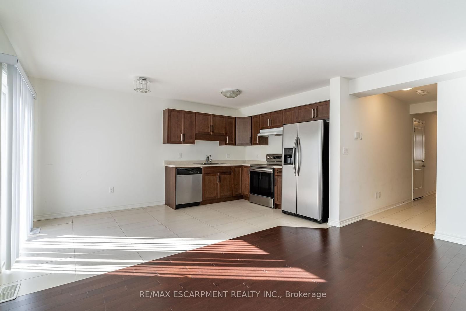 40 Damude Avenue - Photo 5