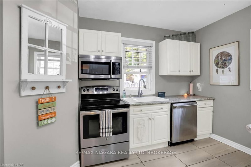 242 JARVIS Street, Fort Erie