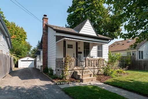 19 Empress Avenue sold in London
