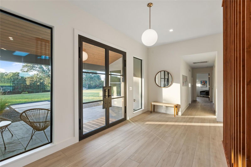 Property photo 35