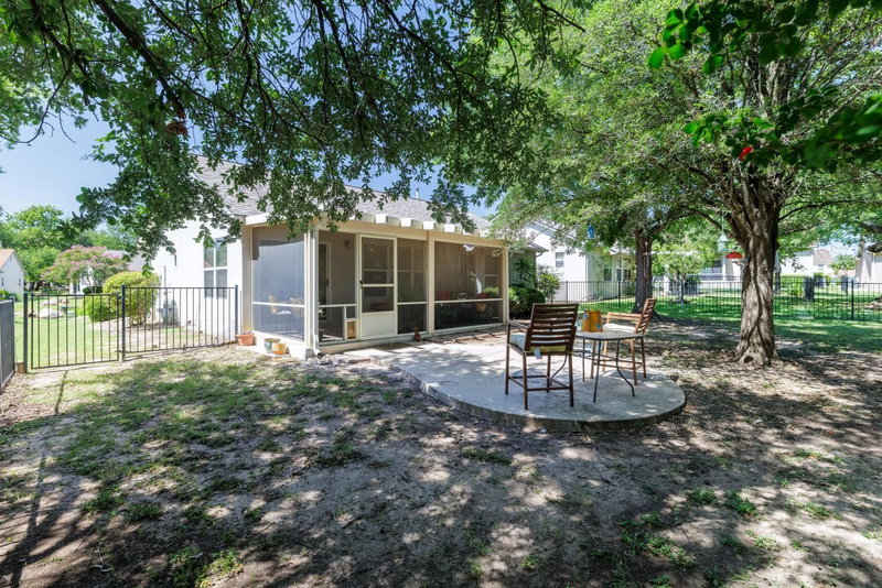 Property photo 25