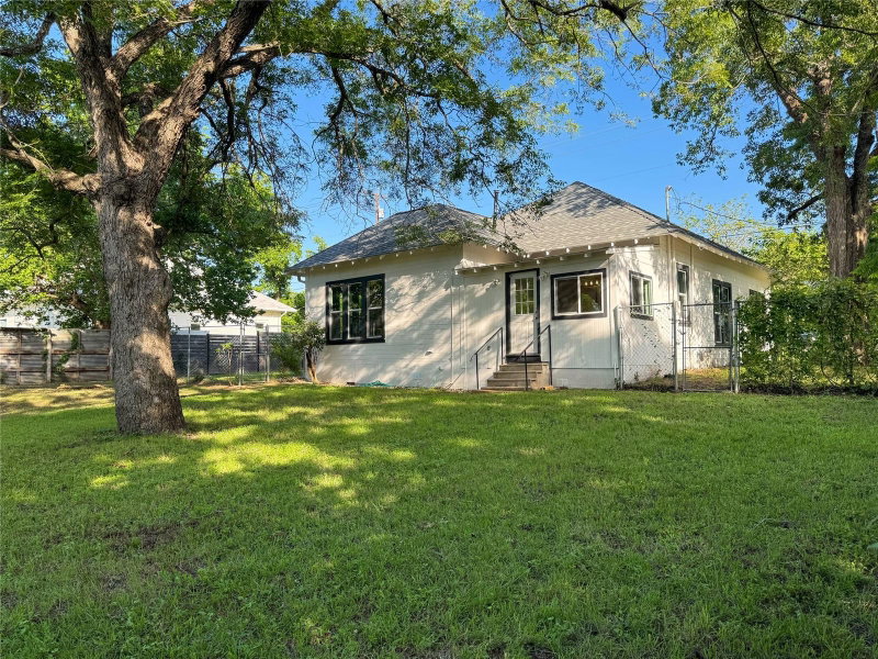 Property photo 32