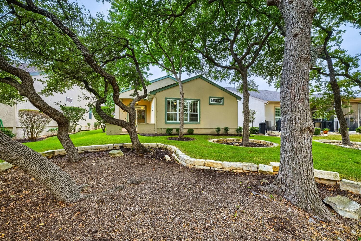532 Farm Hill DR - Photo 1