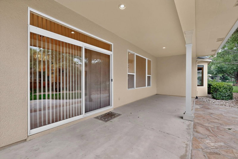 Property photo 25