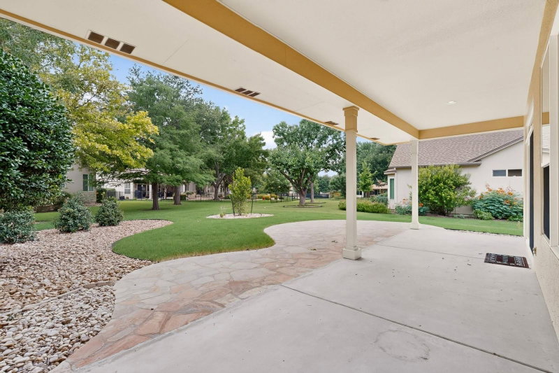 Property photo 28