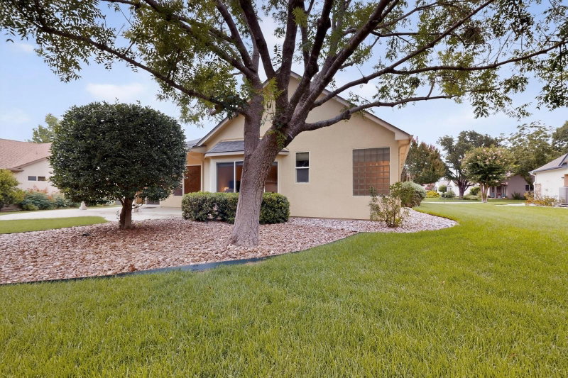 Property photo 32
