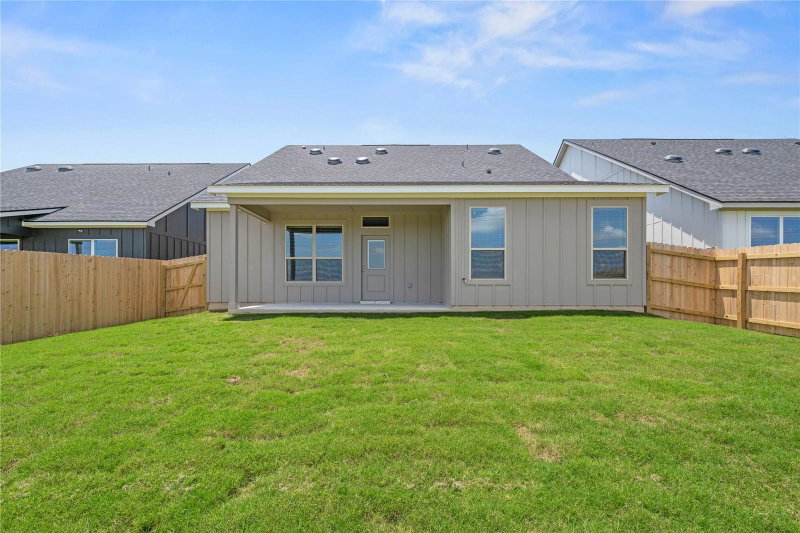 Property photo 38