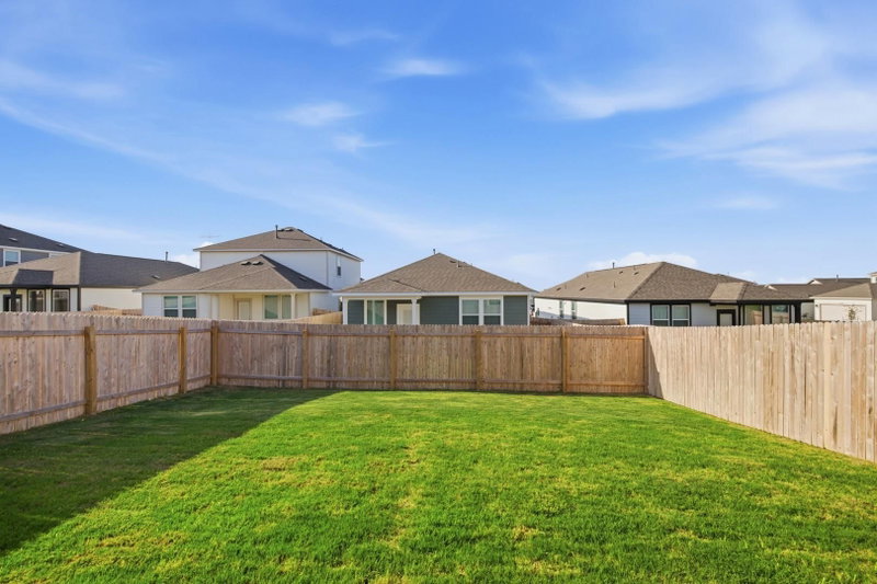 Property photo 36