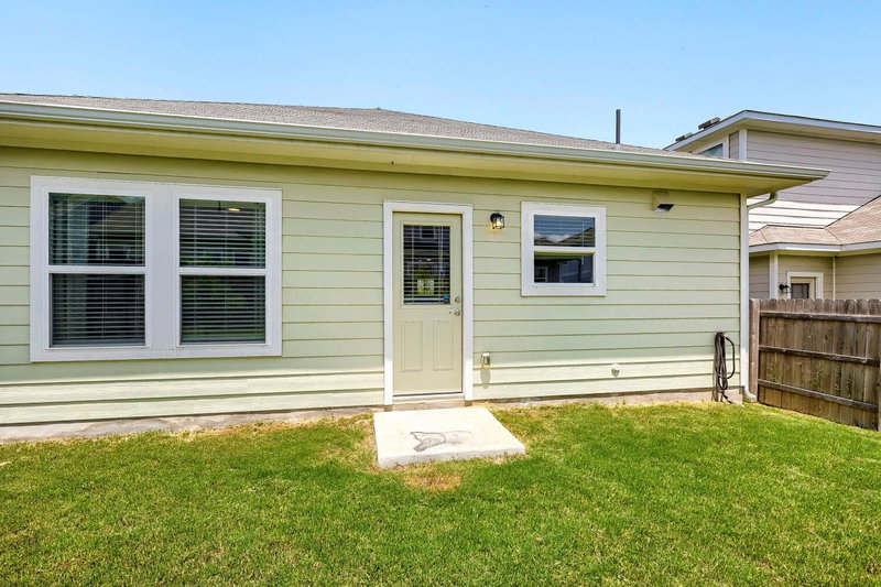 Property photo 36