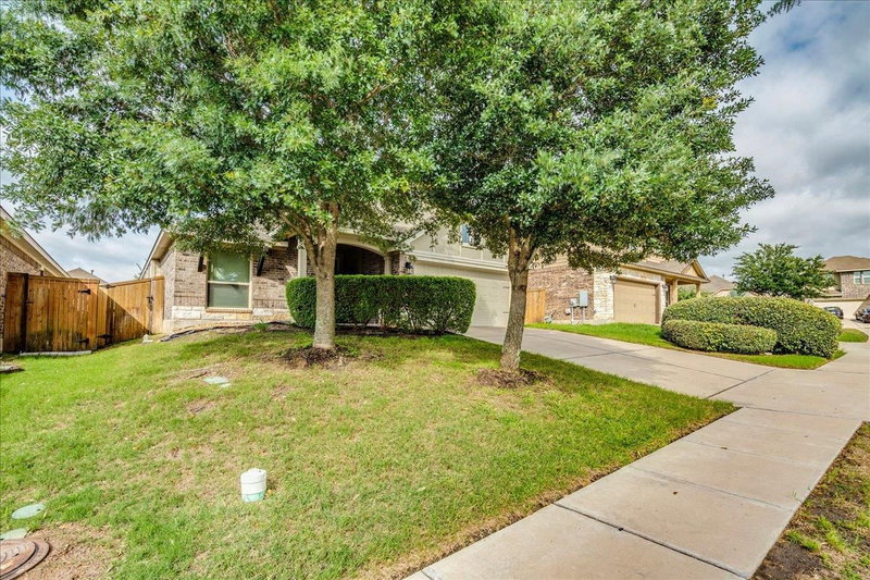 Property photo 37