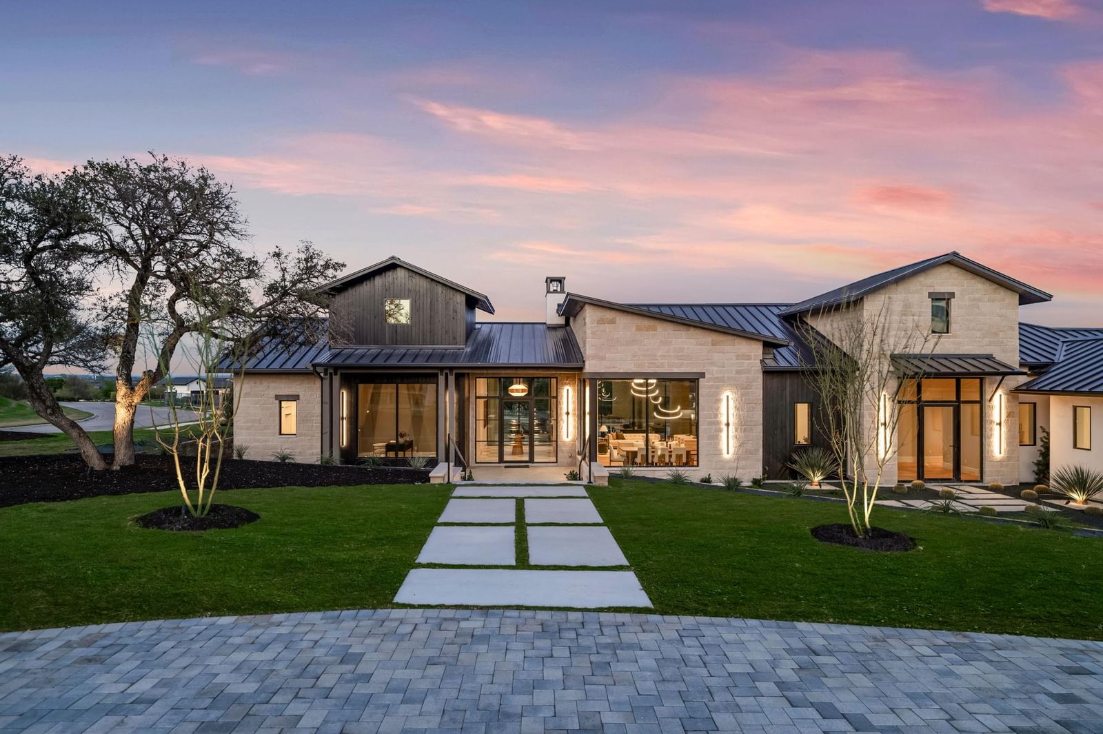 605 Casasanta TRL - Photo 1