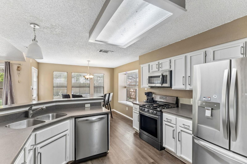 Property photo 15