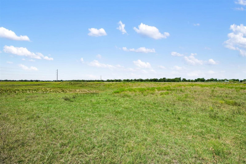 Property photo 37