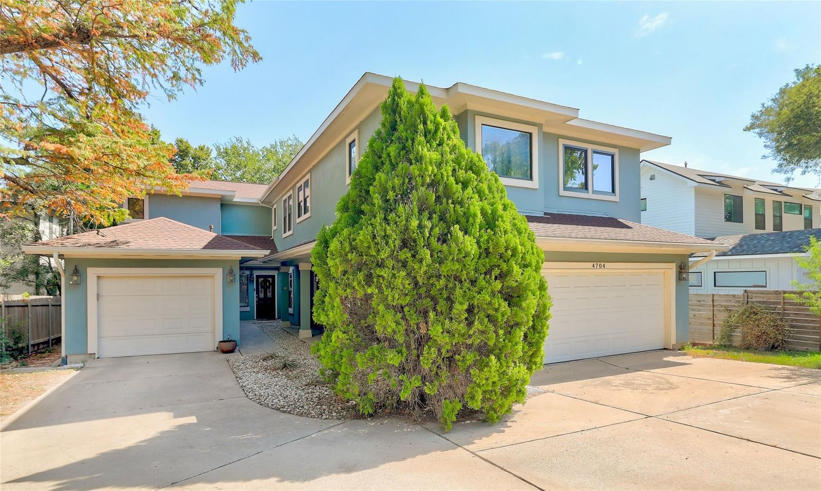 4704 Milburn LN #A - Photo 1