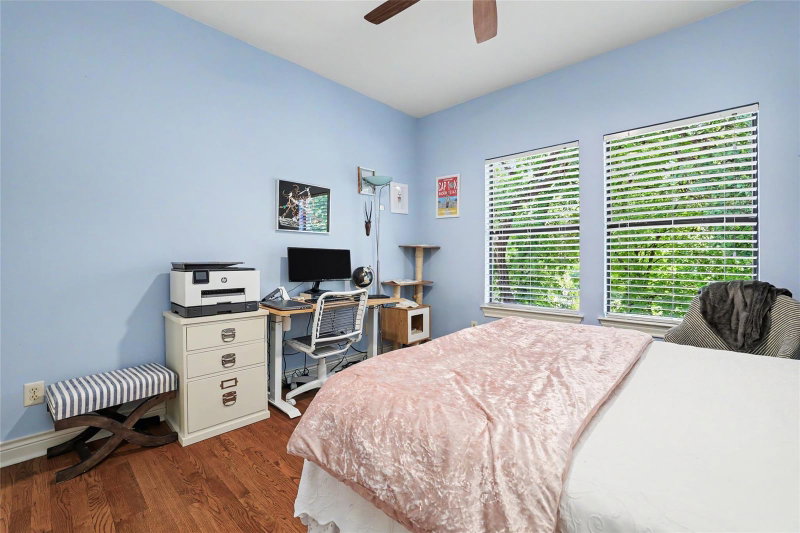 Property photo 35