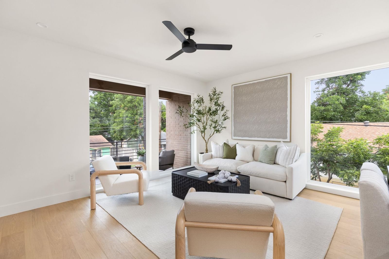 3528 Gonzales St #2A - Photo 1