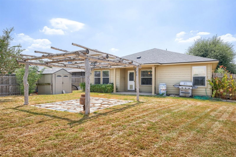 Property photo 31
