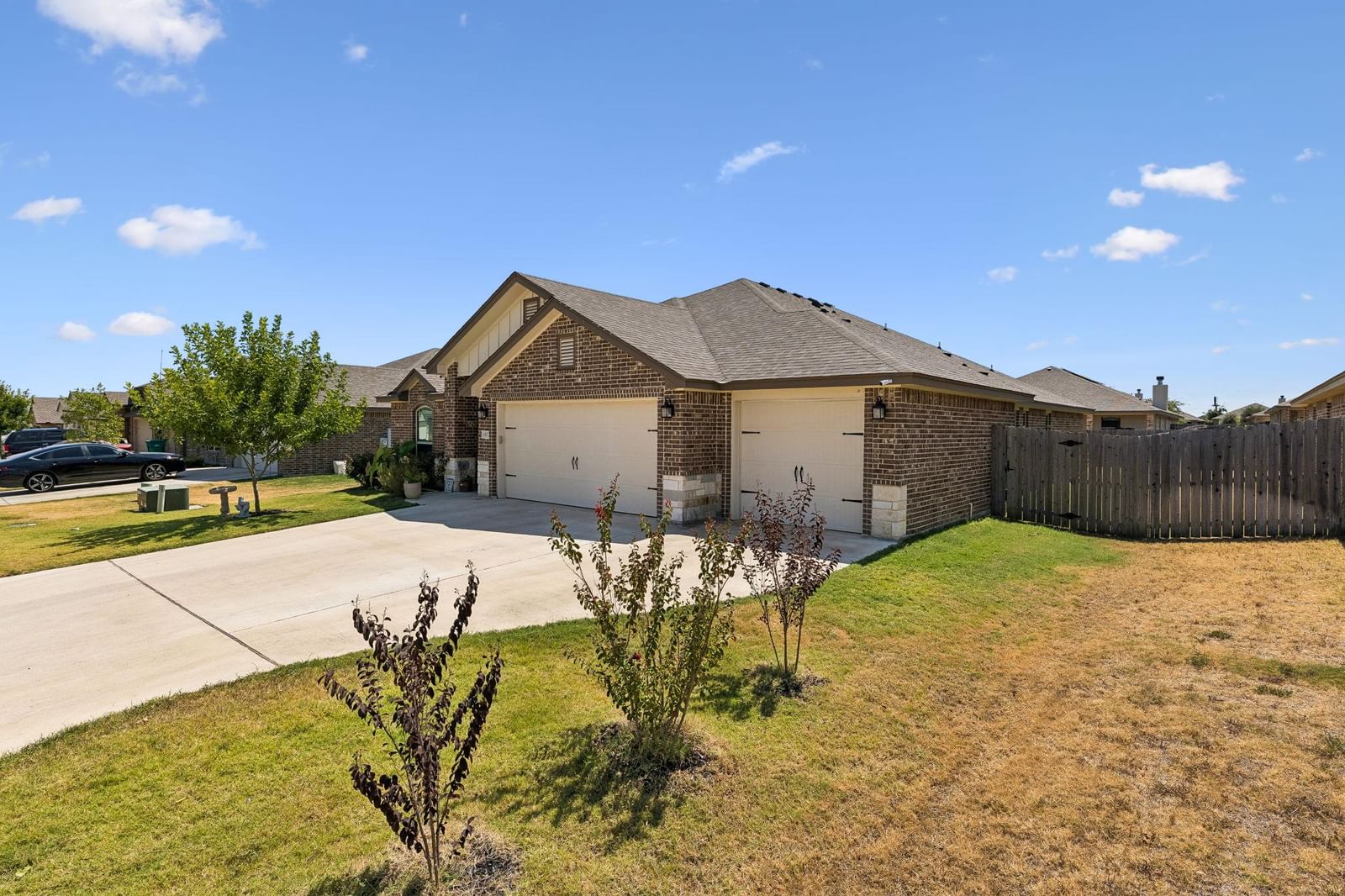 3317 James Ridge DR - Photo 1