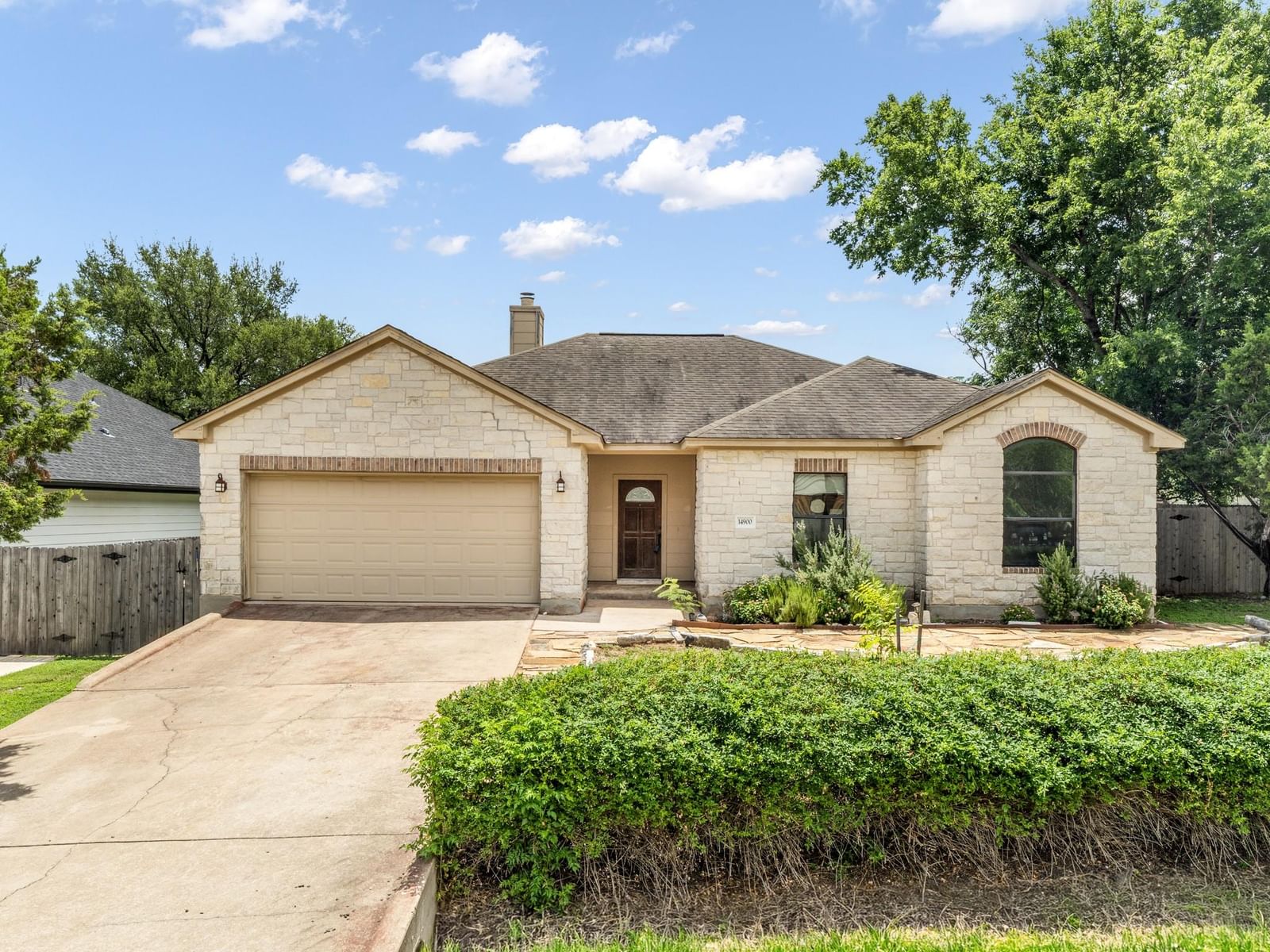 14900 Longbranch DR - Photo 1