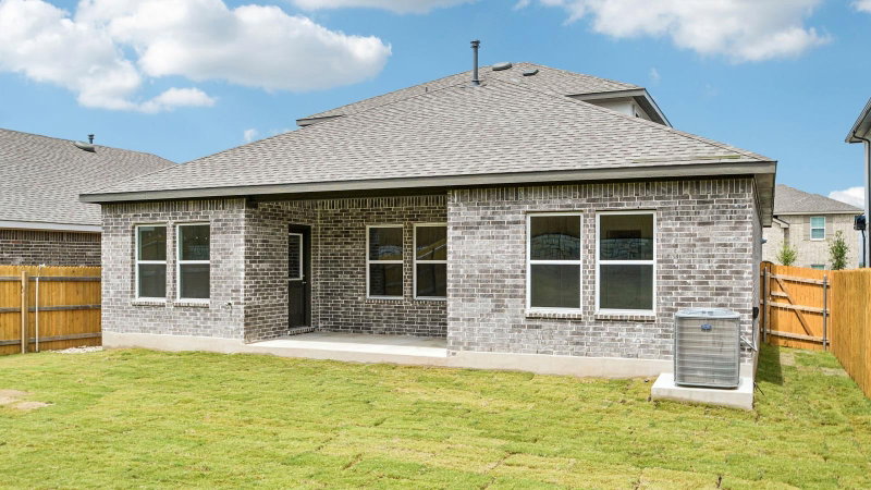 Property photo 32