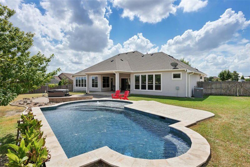 Property photo 37