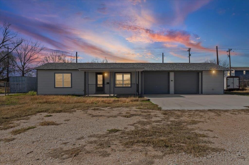 301 Highway 183 - Photo 1