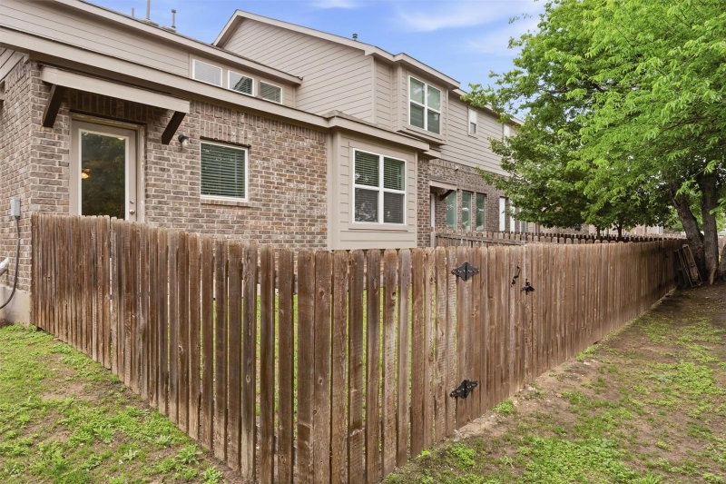 Property photo 40