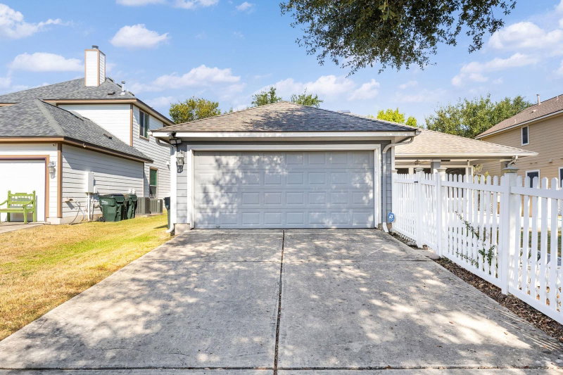 Property photo 37