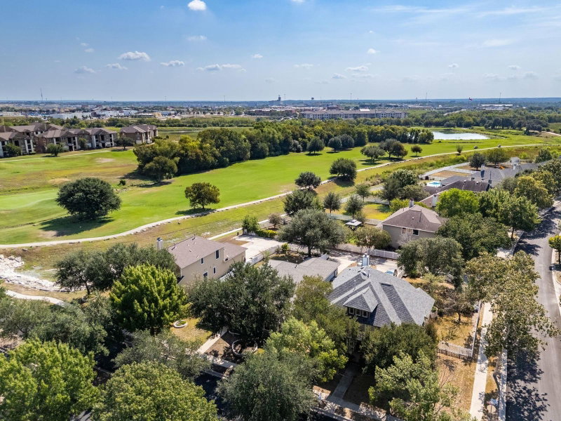 Property photo 38