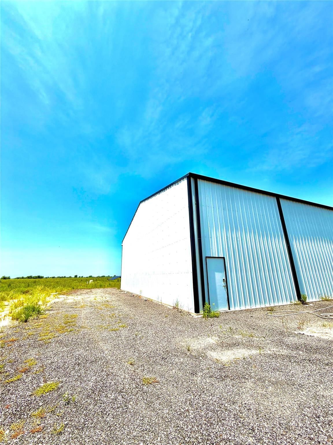 1178 Beal RD - Photo 1