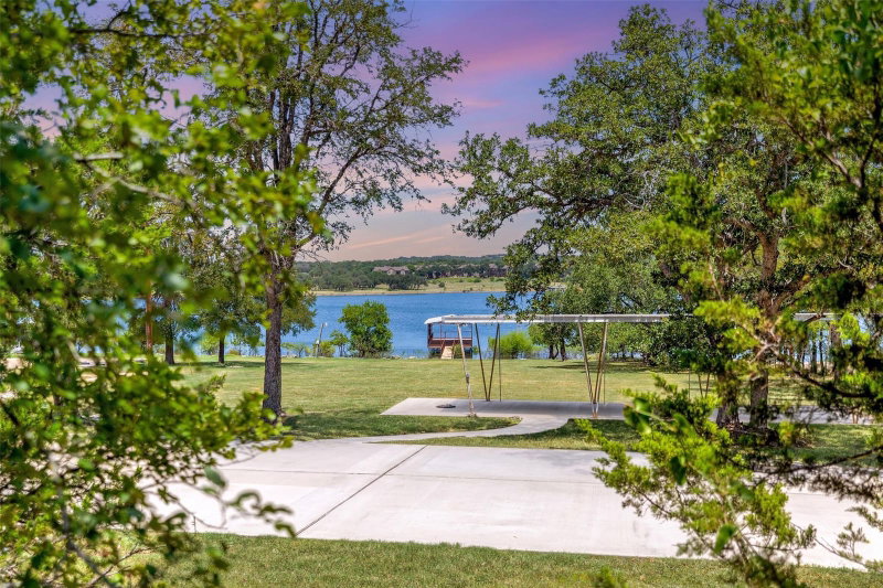 Property photo 18