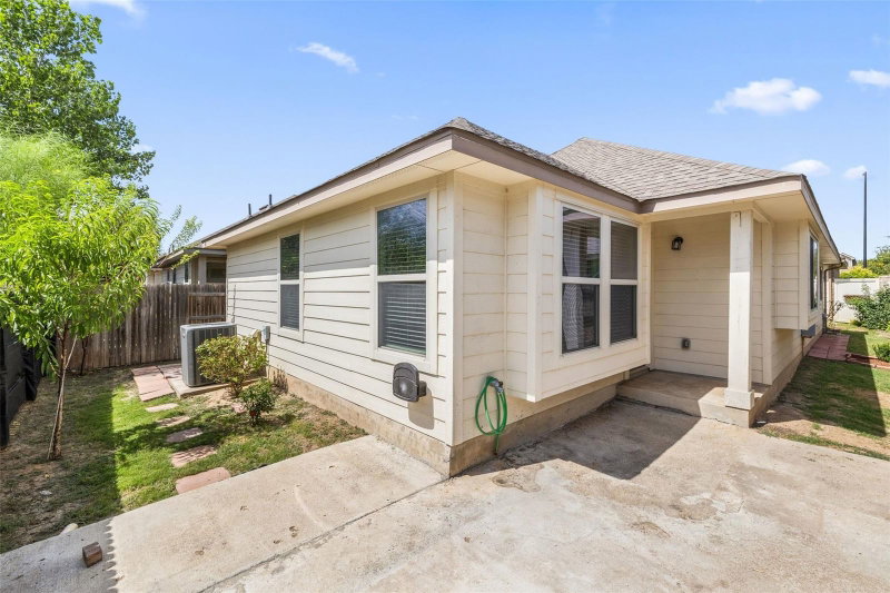 Property photo 25