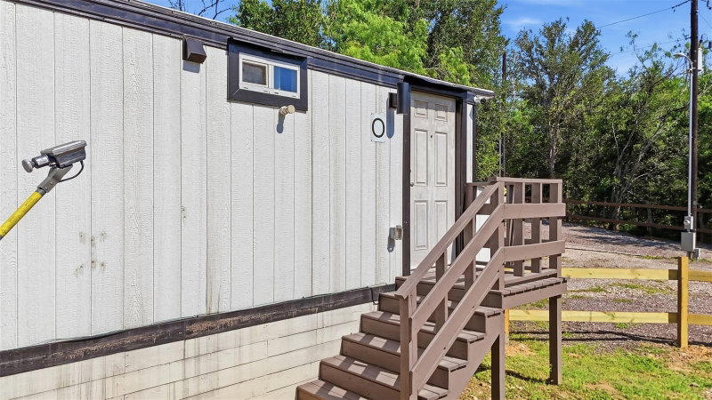 Property photo 35