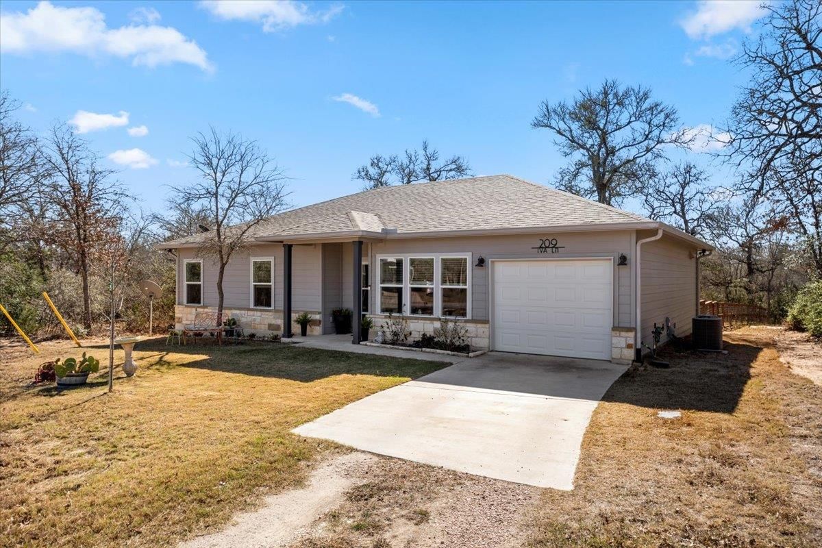 209 Iva LN - Photo 1
