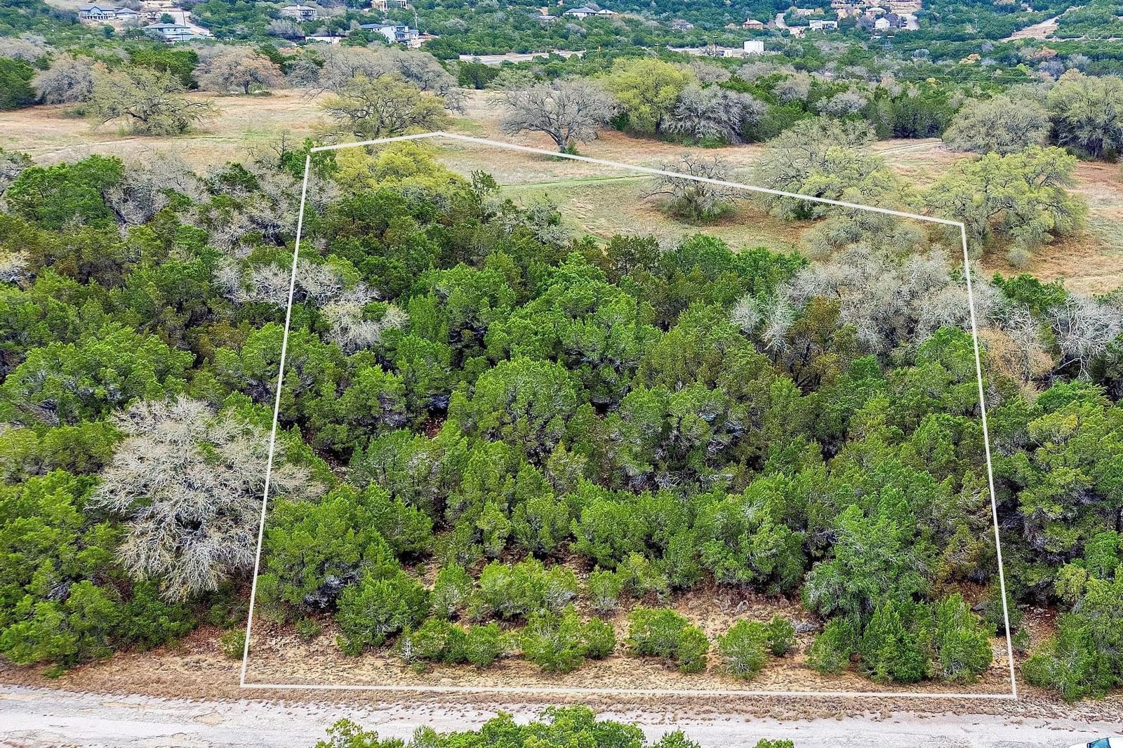 2313 Cedar GLN - Photo 1