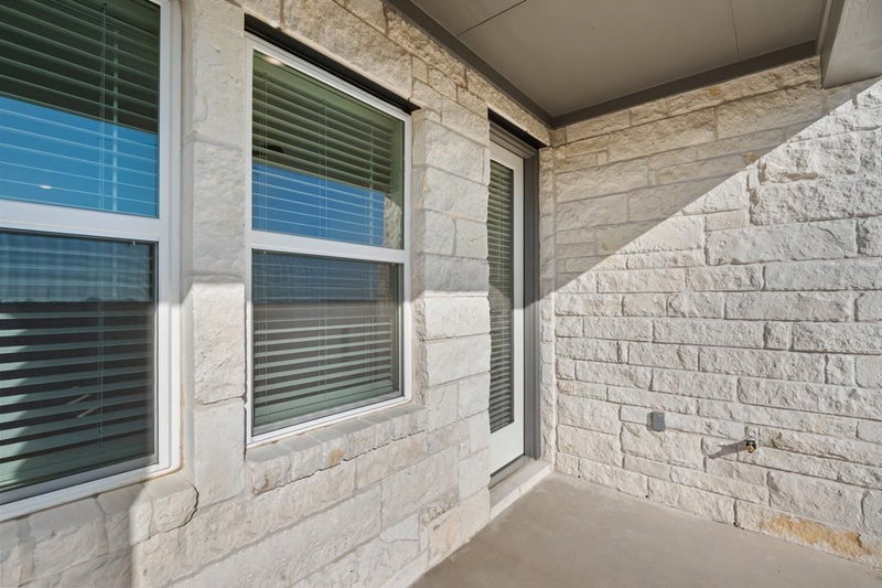 Property photo 35