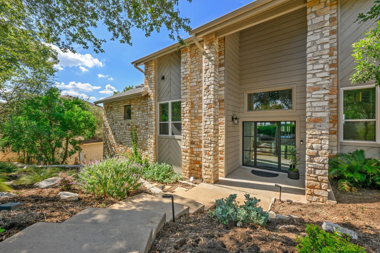 1528 Ben Crenshaw WAY - Photo 1