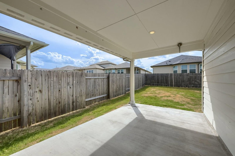 Property photo 23