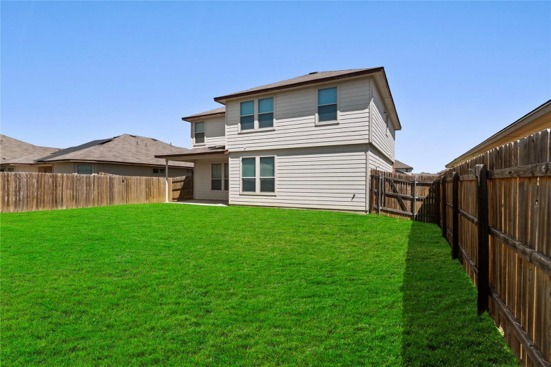 Property photo 38