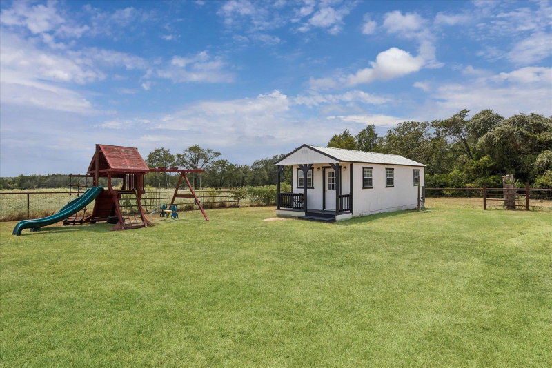 Property photo 31