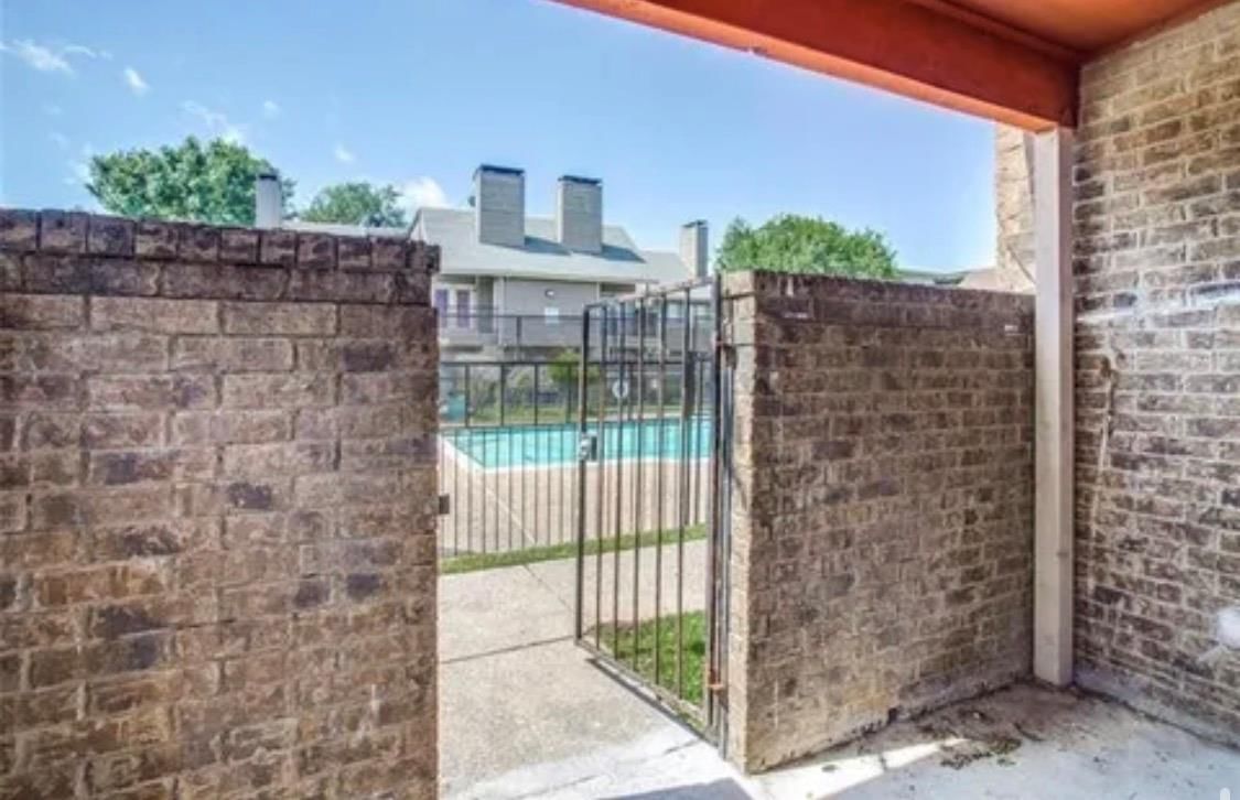 9839 Walnut ST #201 - Photo 1